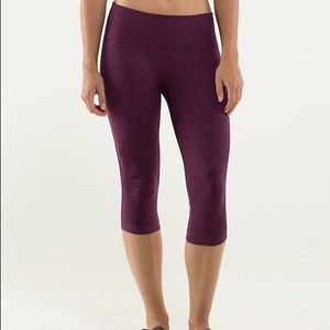 Lululemon Ebb and Flow Crop